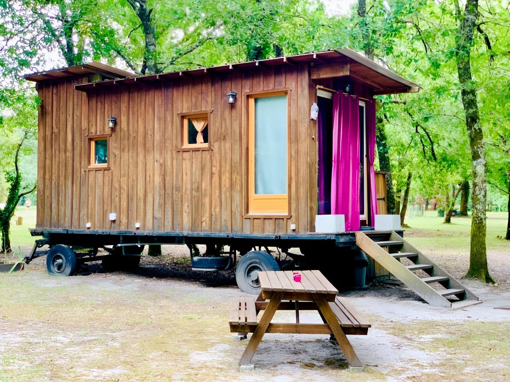 Belin-Beliet Into The Wild - Nos 5 Logements "Atypiques" מראה חיצוני תמונה